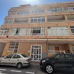 شقة Luxury 2 Bedrooms With A Garage