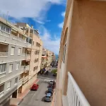 Luxury 2 Bedrooms With A Garage *
