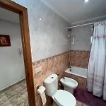 Luxury 2 Bedrooms With A Garage Торевьиа