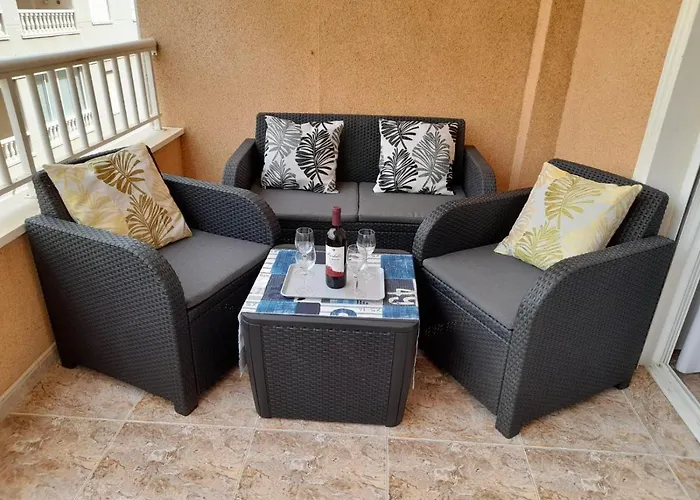 Luxury 2 Bedrooms With A Garage