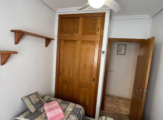 Luxury 2 Bedrooms With A Garage Lägenhet *